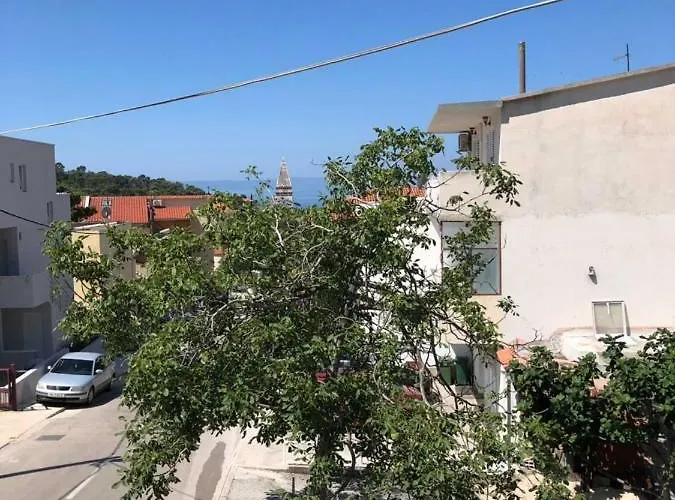 Apartment Daz Makarska