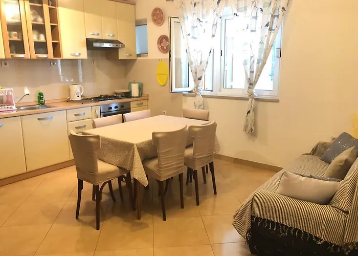 Daz Apartamento Makarska