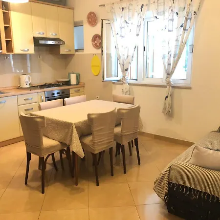 Daz Apartamento Makarska